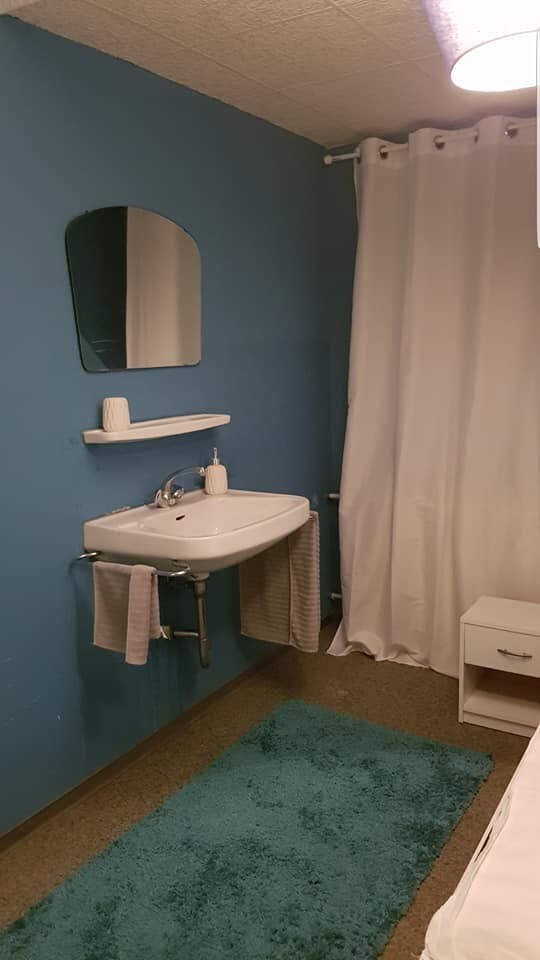 Inn L 'italiano Vero （ Bad Liebenzell ） ，单人房， 16平方米，带共用淋浴间