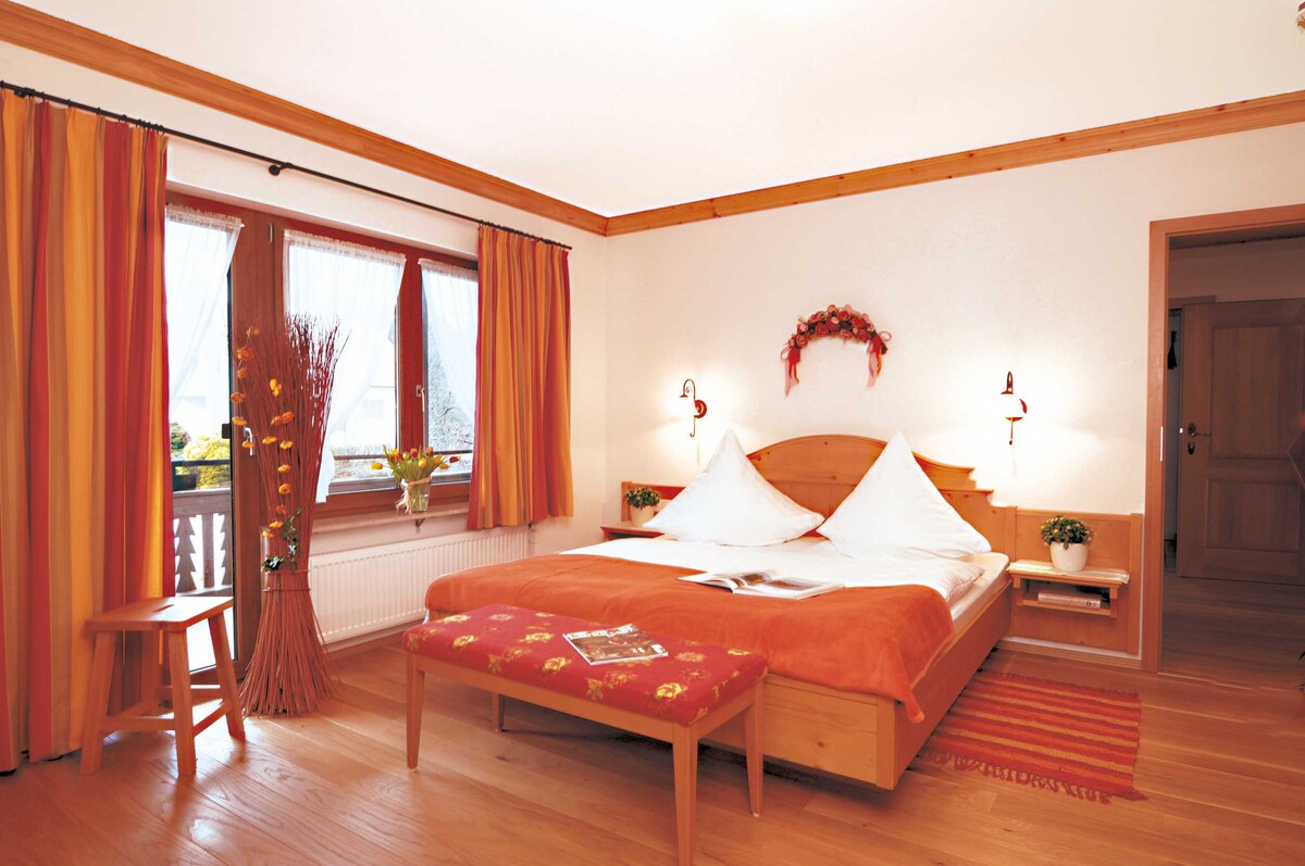 Hotel zum Breitenberg, (Bad Peterstal-Griesbach), Ferienwohnung, 57qm, 2 Schlafzimmer, max. 3 Personen