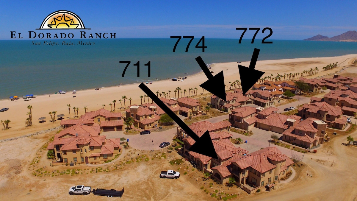 公寓距离海滩仅100英尺# 711带无线网络