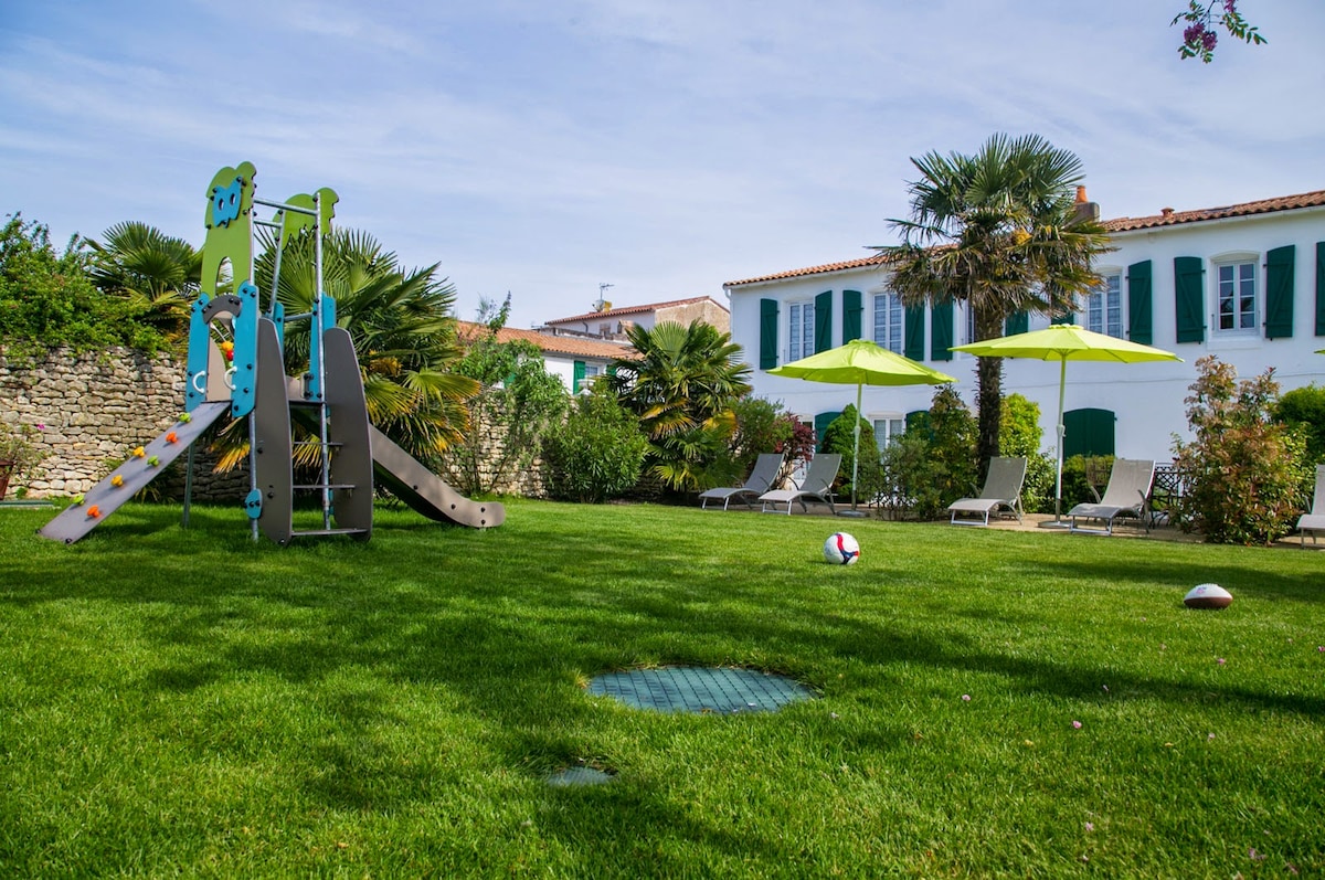 Le Clos Rhéa, Marguerite*** Piscine Parking