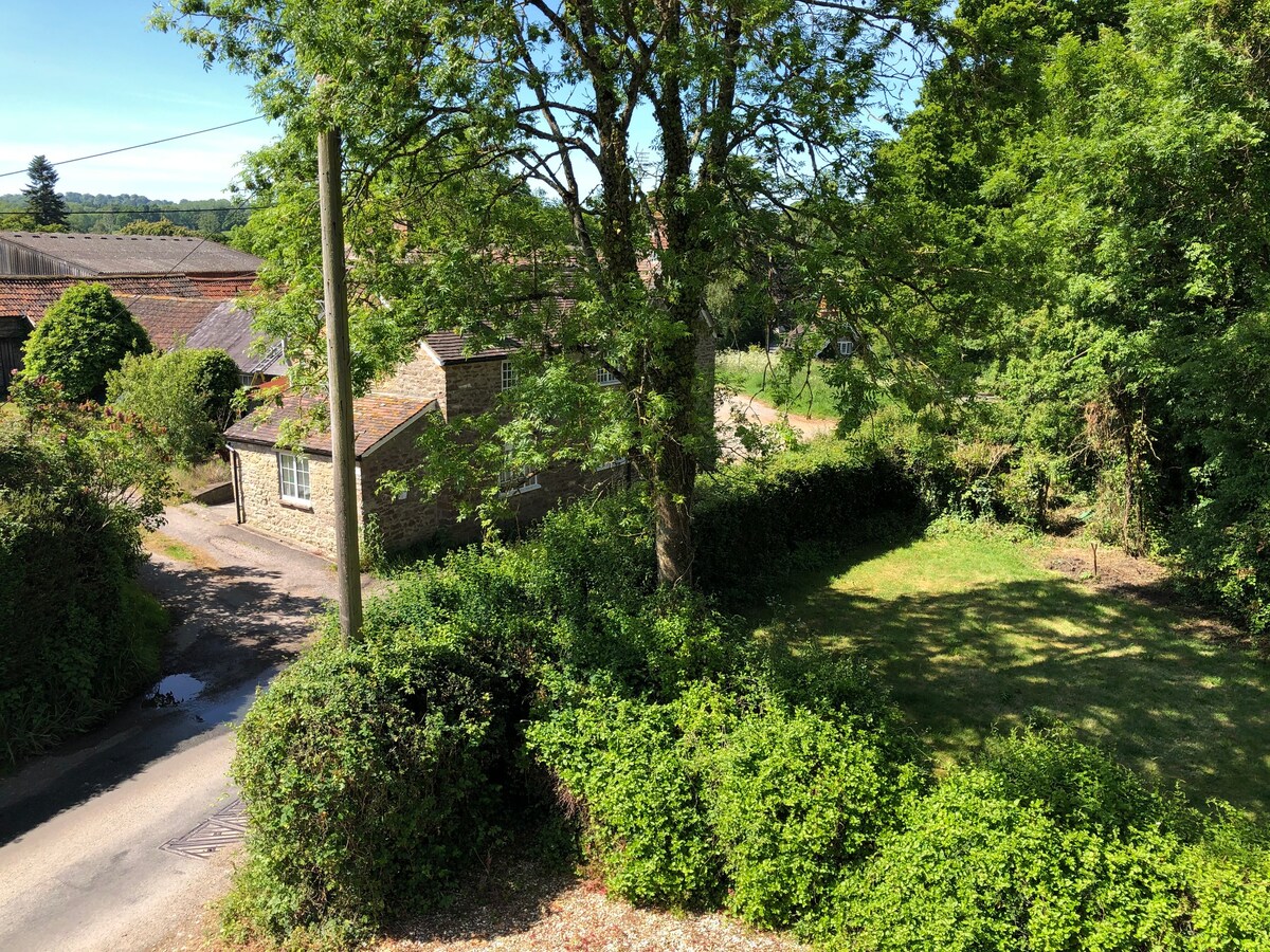 My Darling Charming Quirky Dorset Cottage