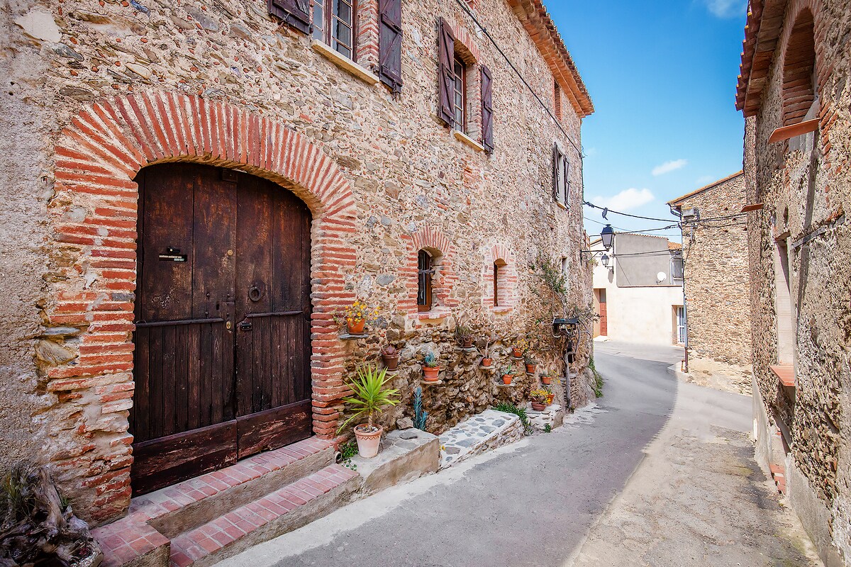 Apartment in an authentic Catalan House