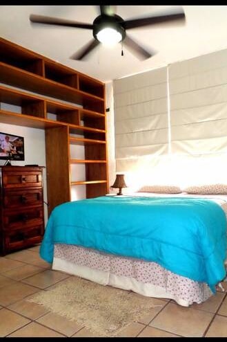 Confortable habitación, zona residencial y alberca