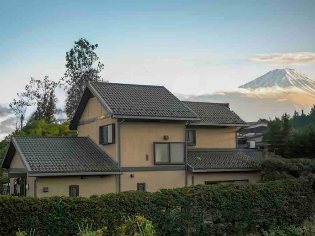 富士樱花豪华别墅/全景富士山/烧烤/手工烟花/日本大花园/3分钟车站/儿童天堂/付费接送/超市