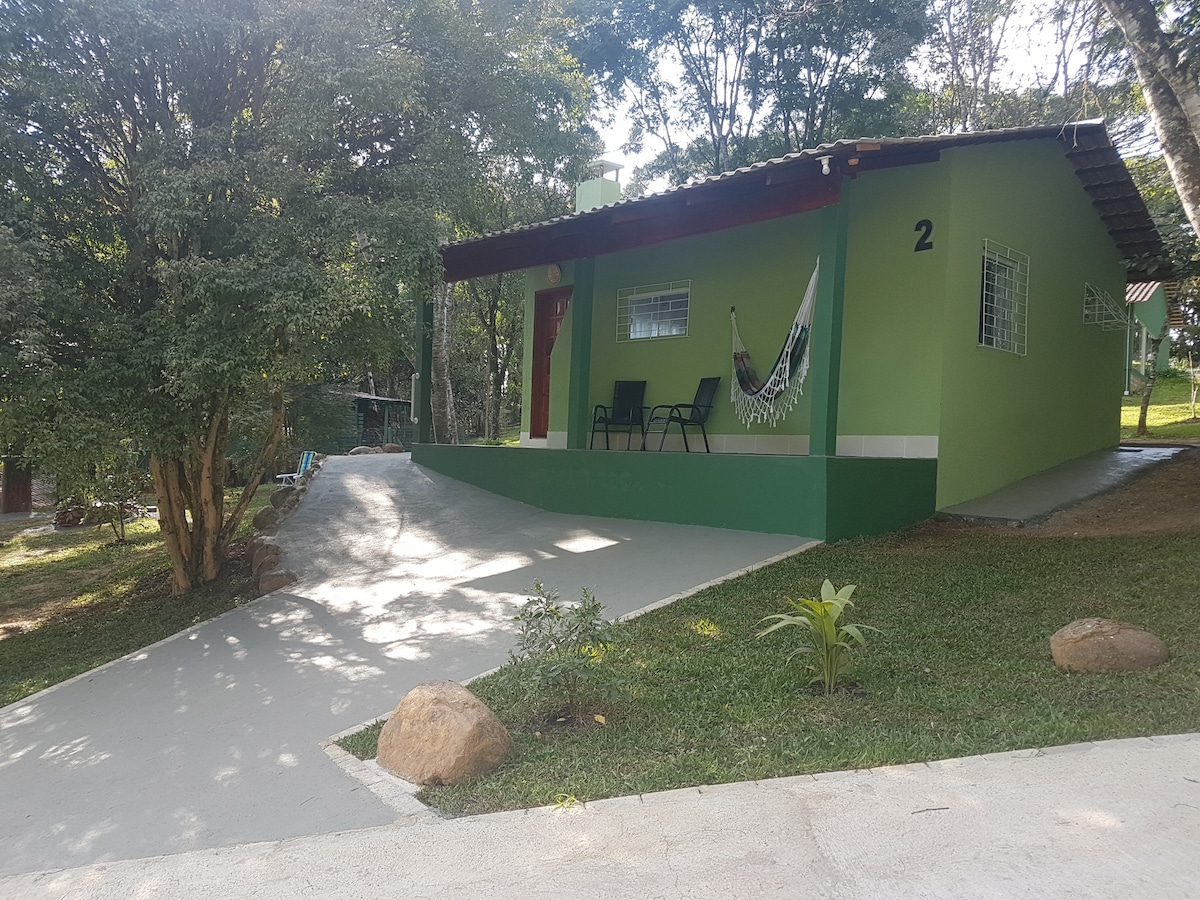 Casa na Chácara com muita natureza - CASA 2