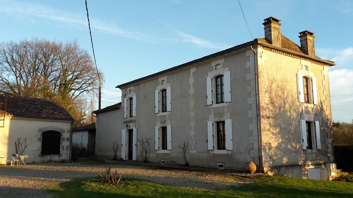 Beautiful Country House with private pool