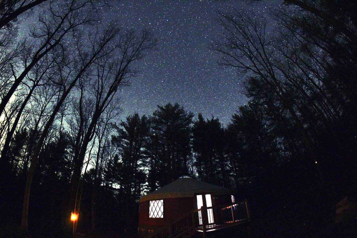 Yurtin 'On Keuka Wine Trail