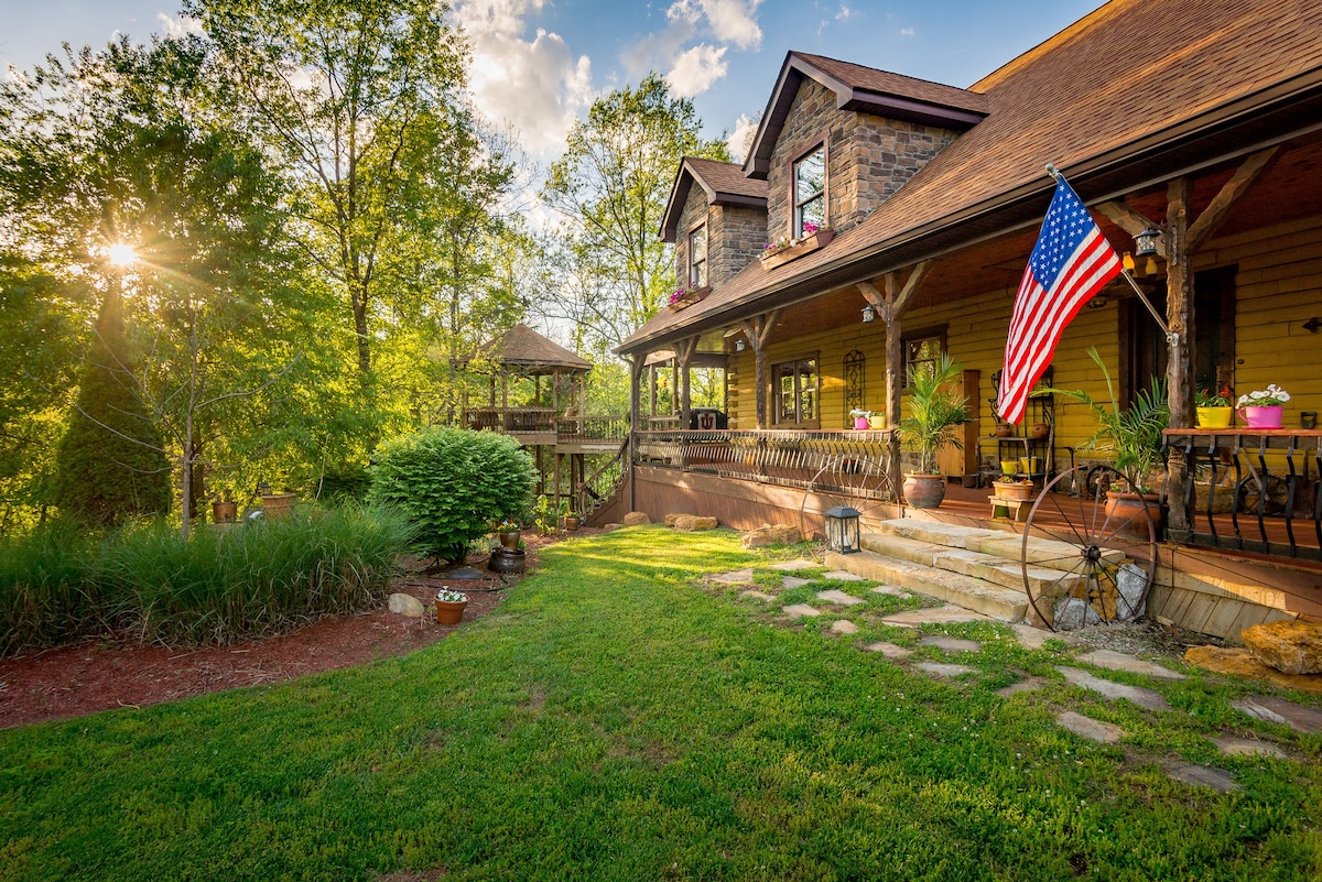 Stone Creek Cabin Retreat