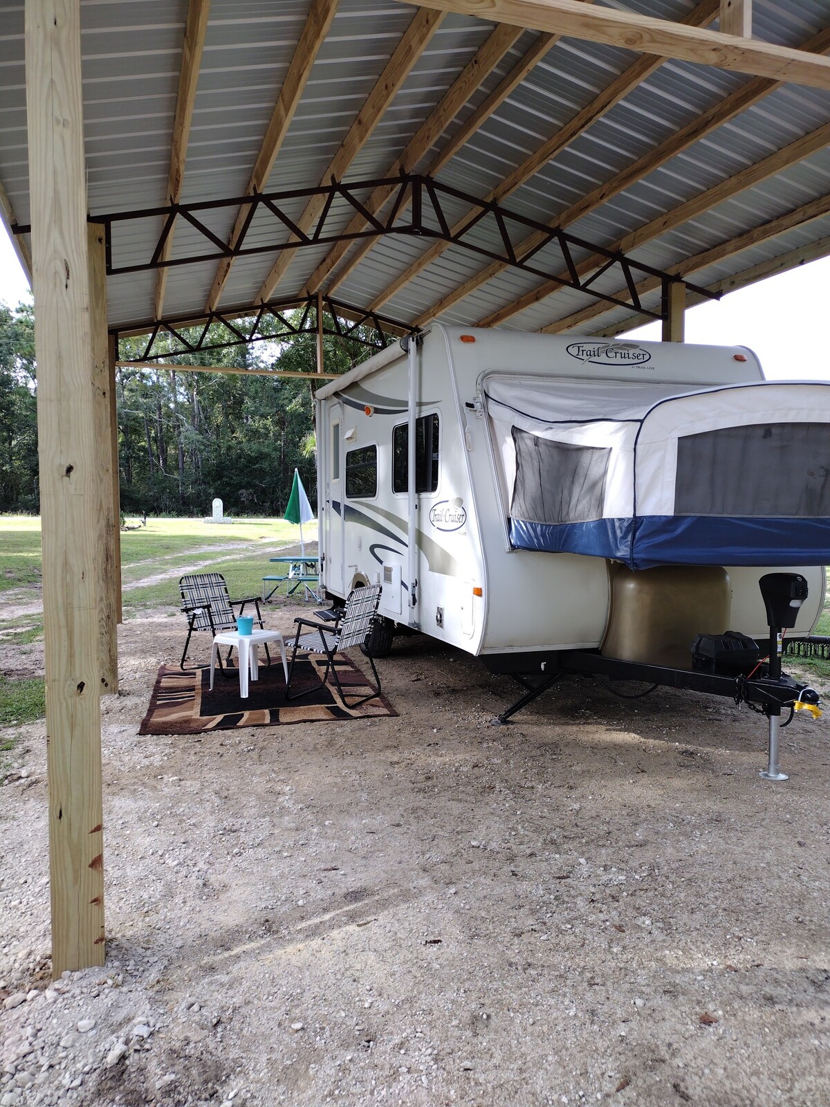 Flora Bama Cozy Camper/长期/家具租赁