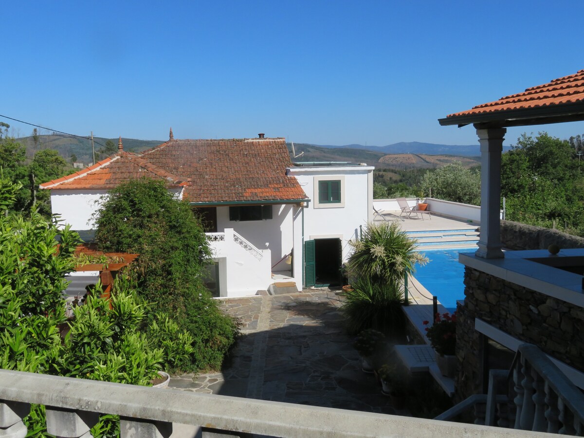 Quinta da Colina -带泳池的迷人乡村小屋
