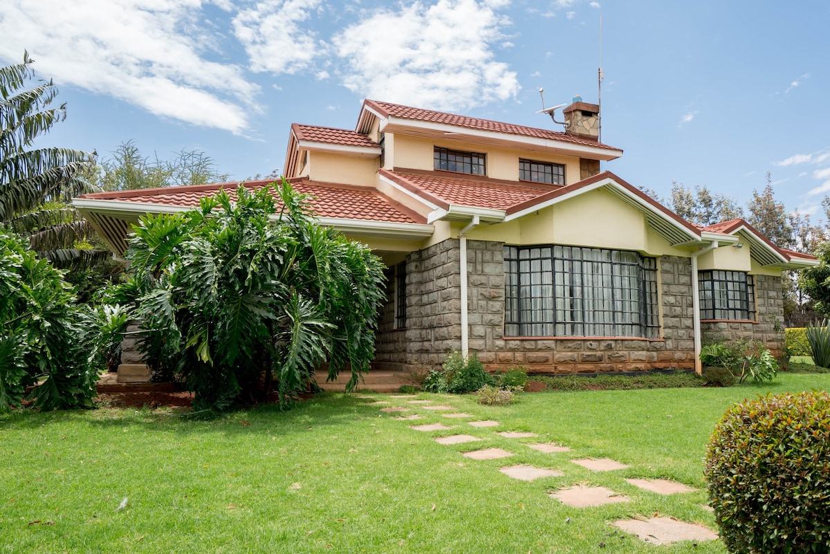 Solio Gardens Nanyuki - Maisonette House （ 12人次）