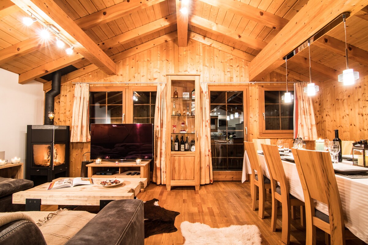 现代和传统瑞士度假木屋，私人桑拿