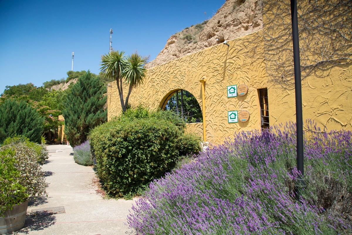 Cave Hotel Bardenas. Navarra.