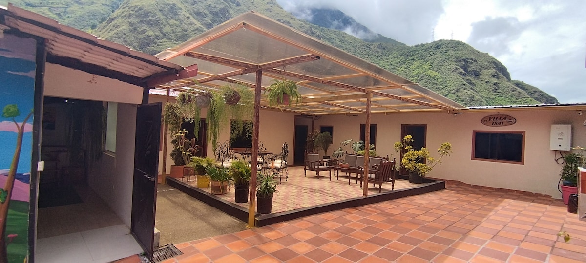 Villa Isai.
Hospedaje Spa
在Baños de Agua Santa.