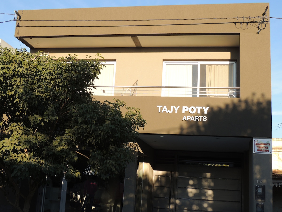 Tajy Poty Aparts. San José. Colón. Dpto 2