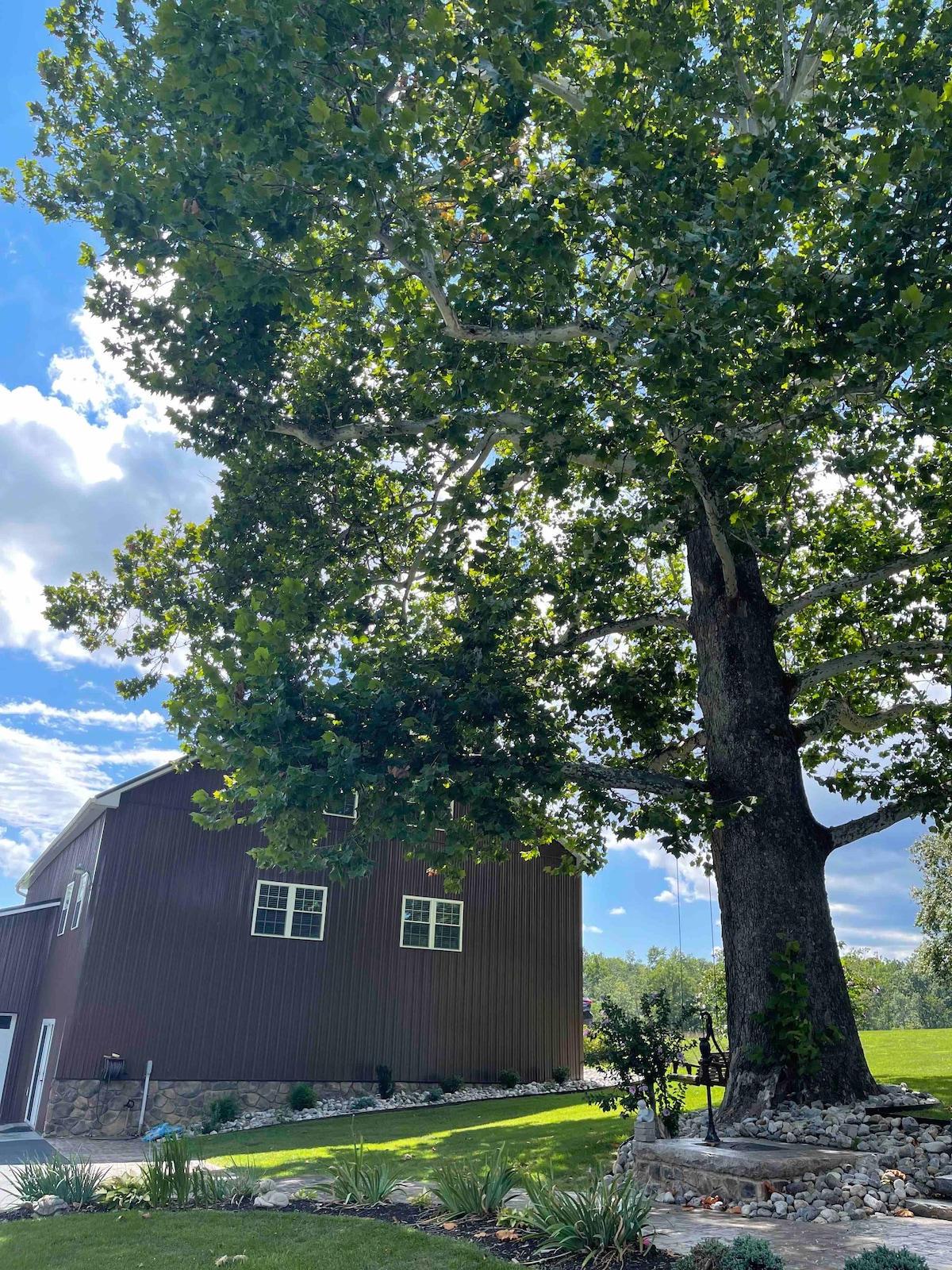 Historic Renovated Barn on 48 acres