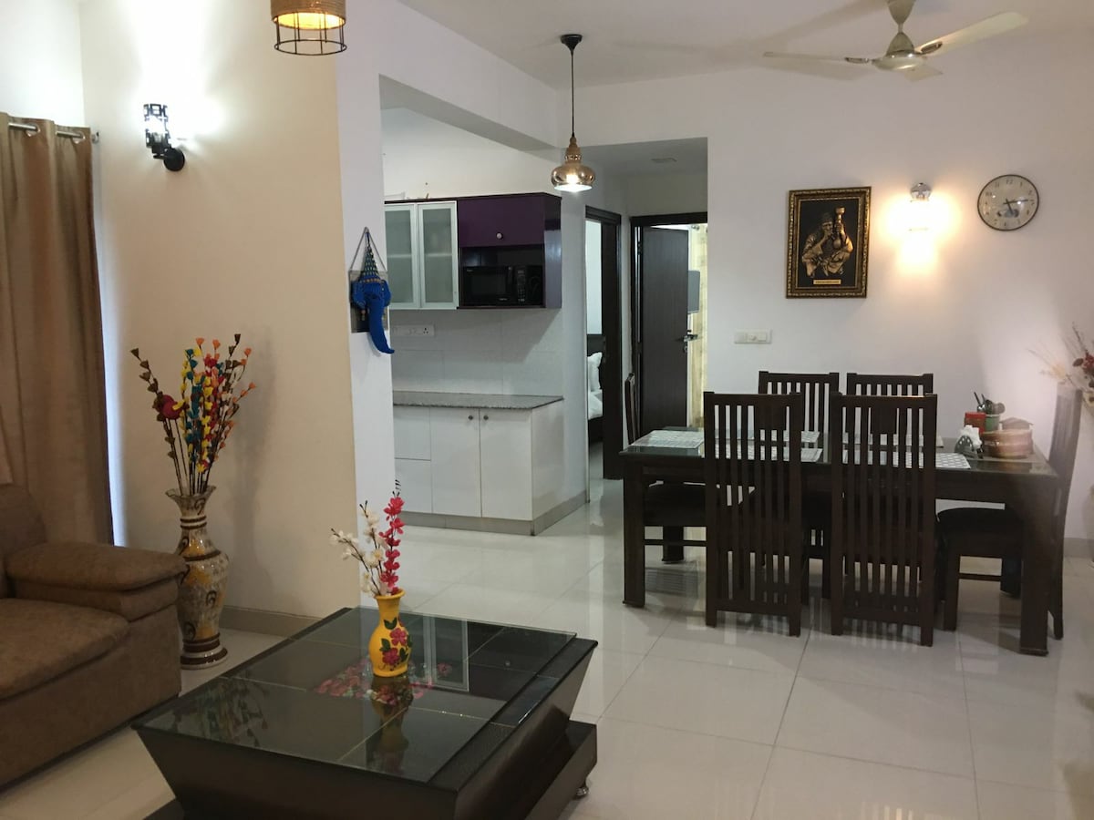 Aero Rooms 3 Bedrooms Malsi, Rajpur Road