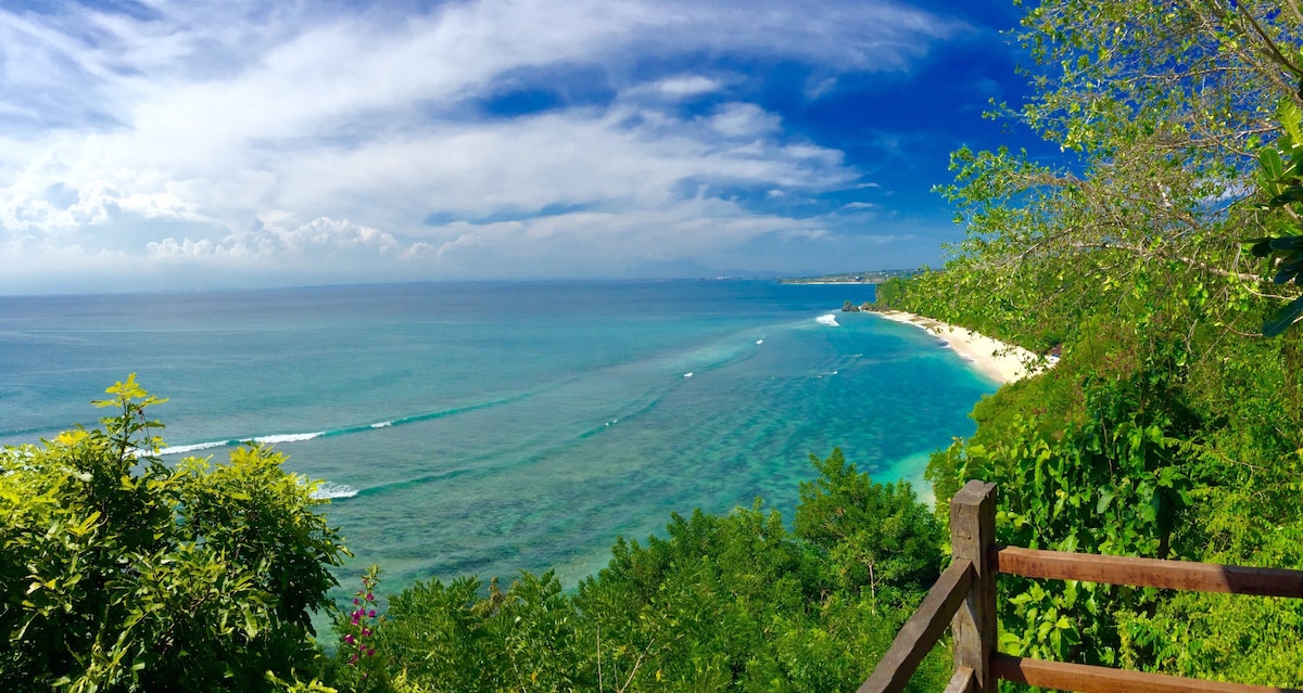 RUMAH NESTA ULUWATU （壮丽的海景