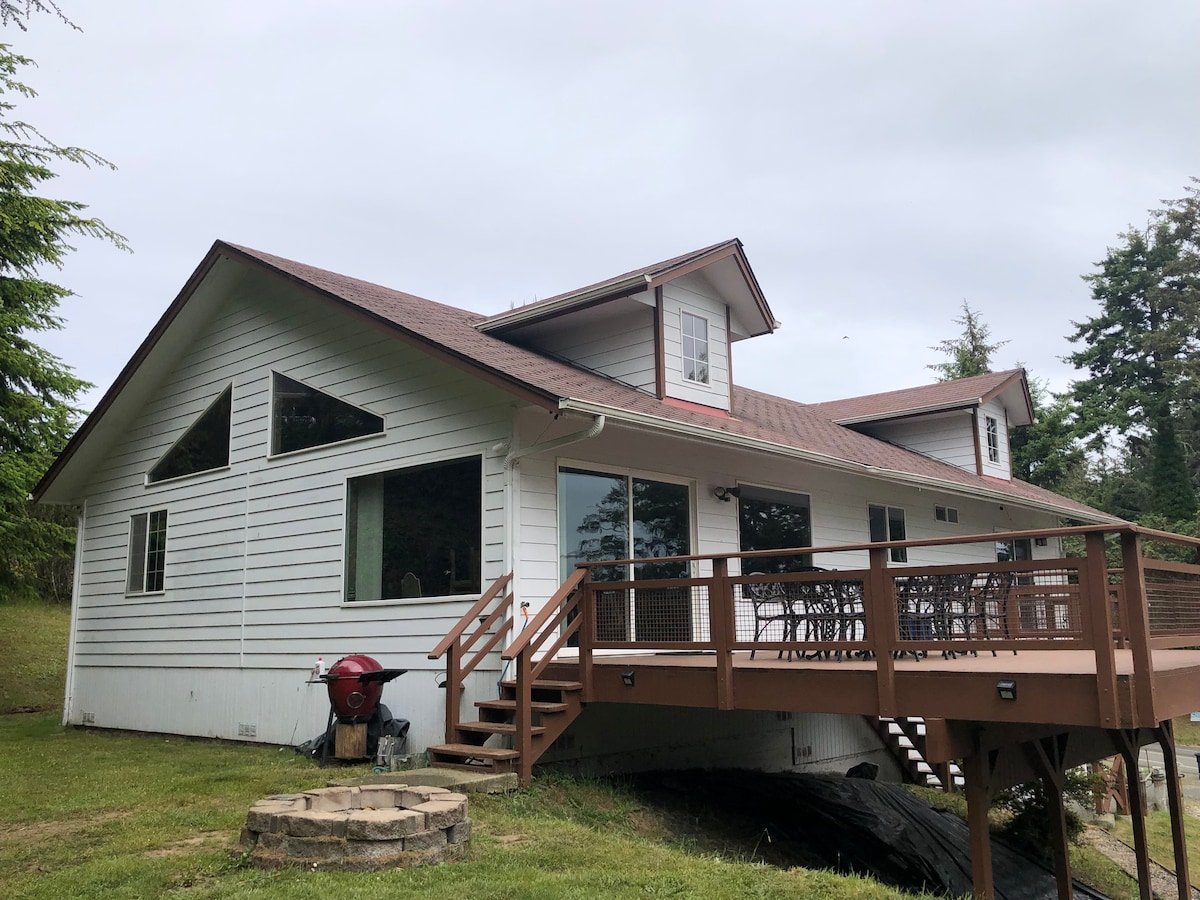 Bandon Dunes/Charleston Fishing/Cape Arago home.