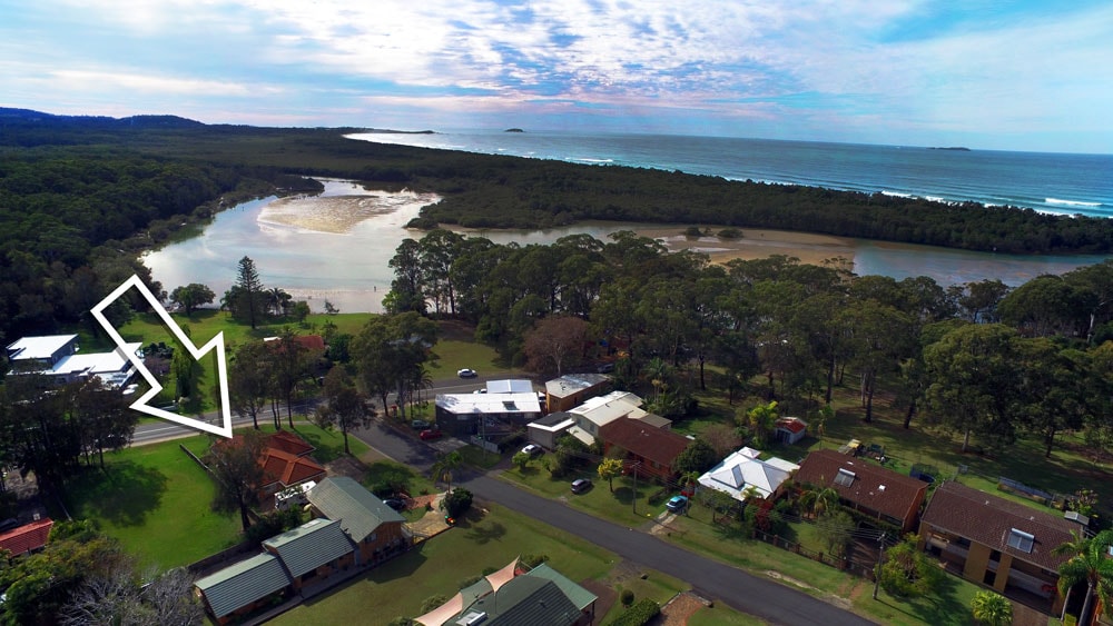 A Moonee Beach Escape