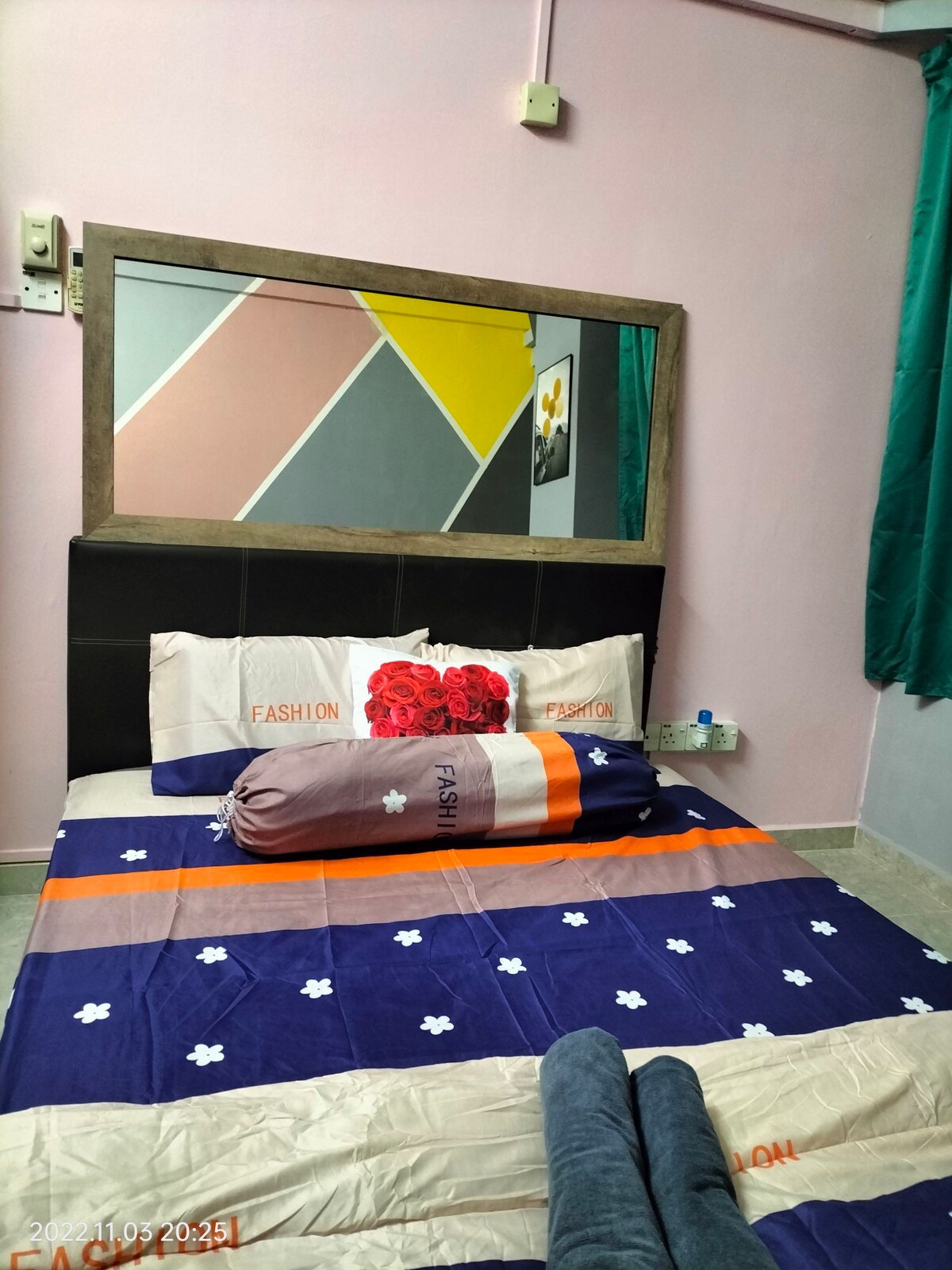 special price suite in apartment Sri Impian