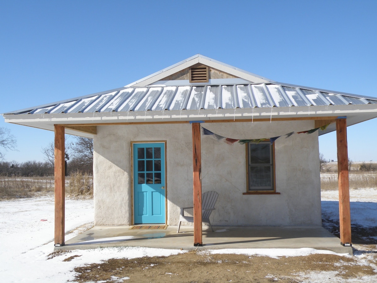 Farm Strawbale Hermitage