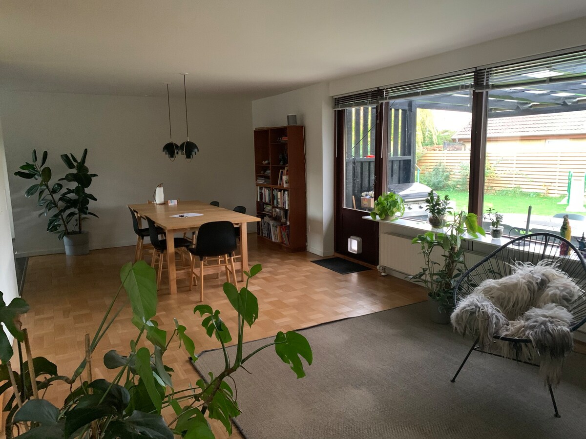 Family house near Farum lake, 20 min to Copenhagen