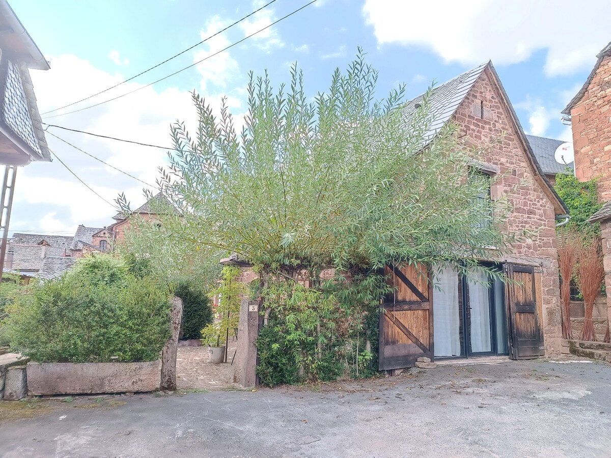 Etable de Lilou Gîte charme Aveyron Aubrac Conques