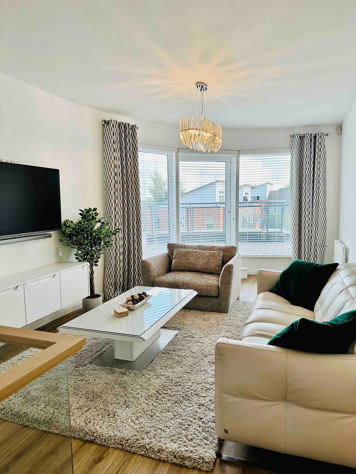 Luxury Duplex 3-bed penthouse