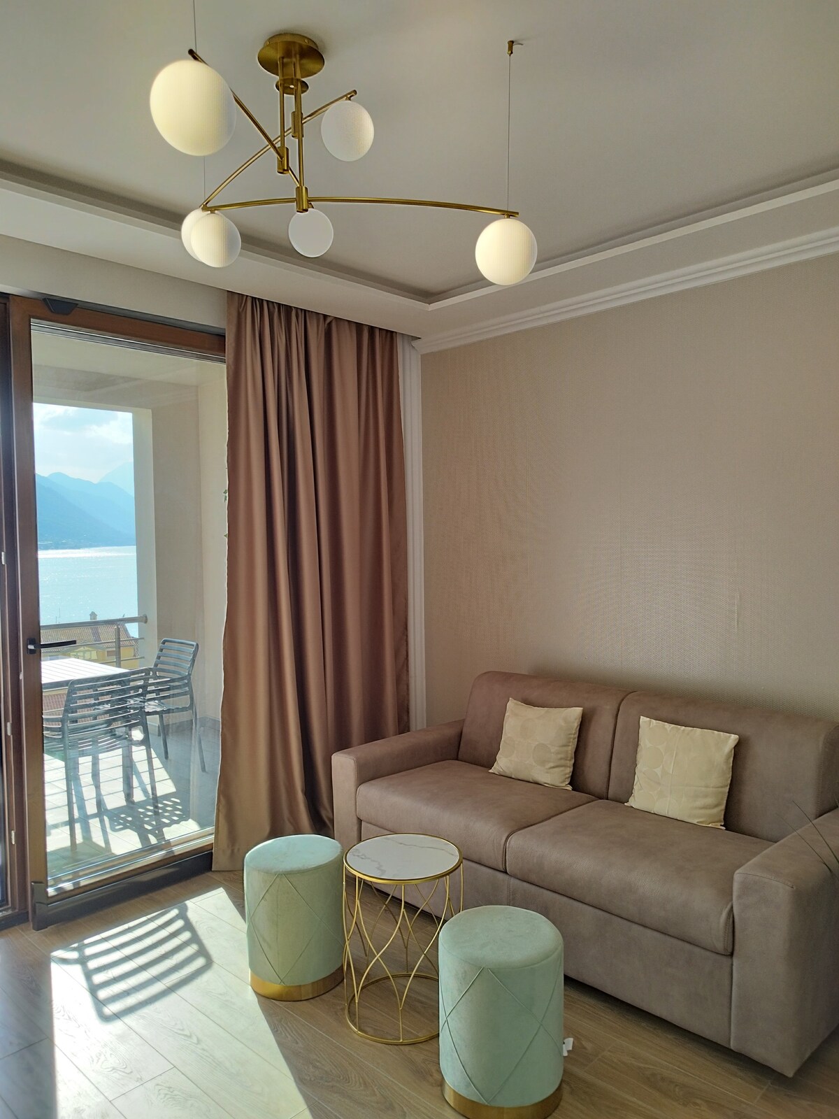 高档公寓，可俯瞰博卡湾的壮丽景色