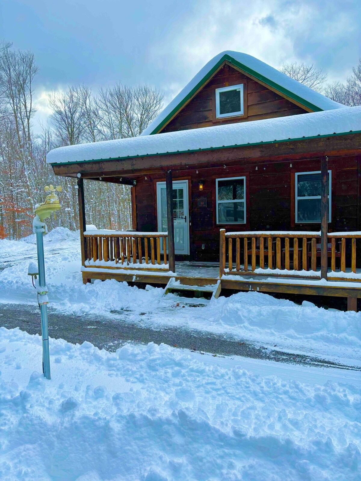 Nature's Paradise: Fishing, ATV/Snowmobile Trails