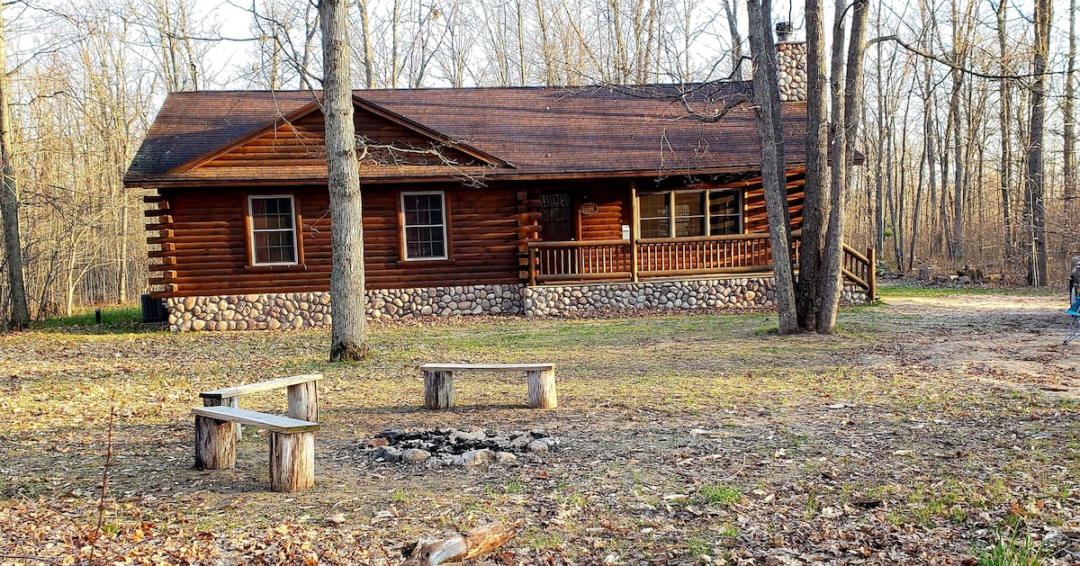 Lost Oak Lodge ，木屋靠近Tippy大坝