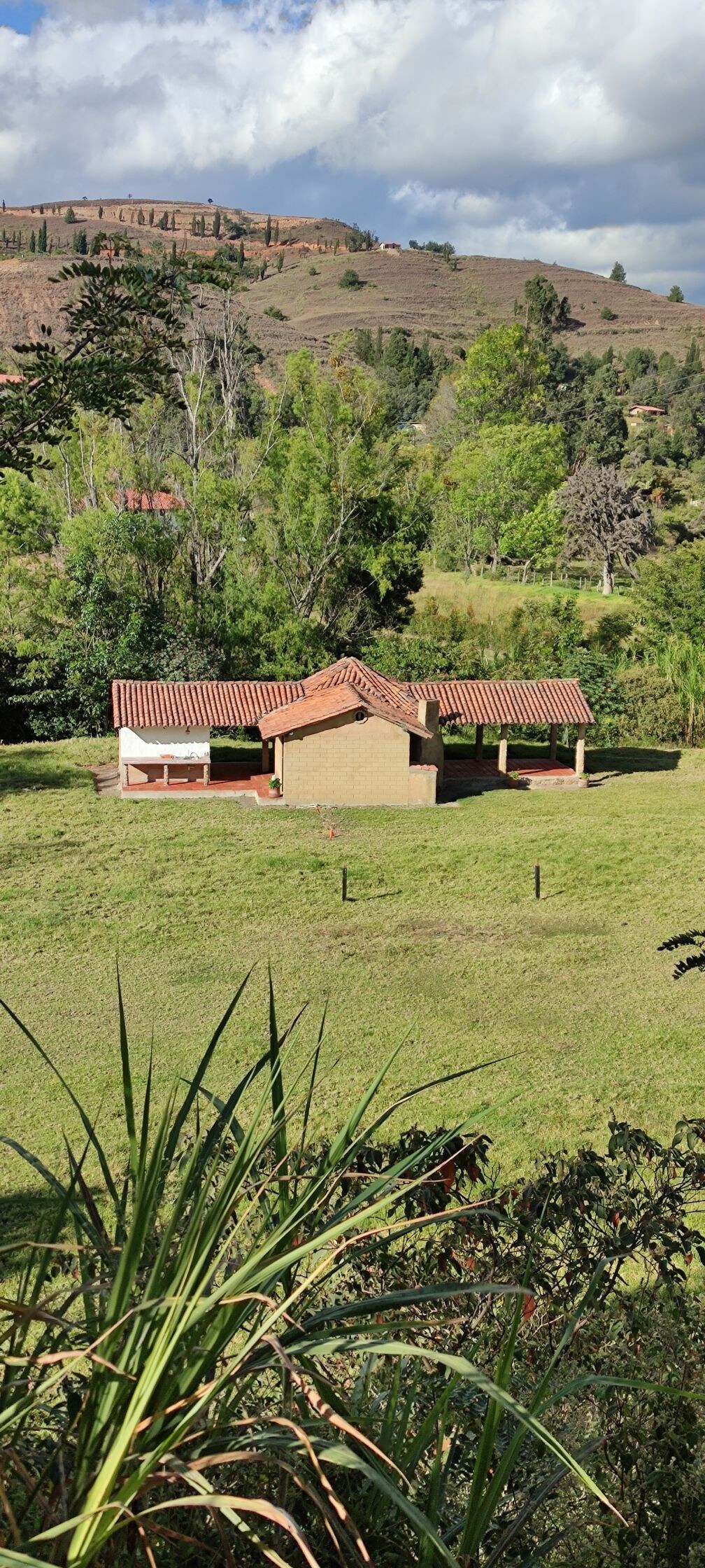 卡鲁帕诺别墅（ Cabaña Villa Carupano ） ，里约河畔的最佳休息场所