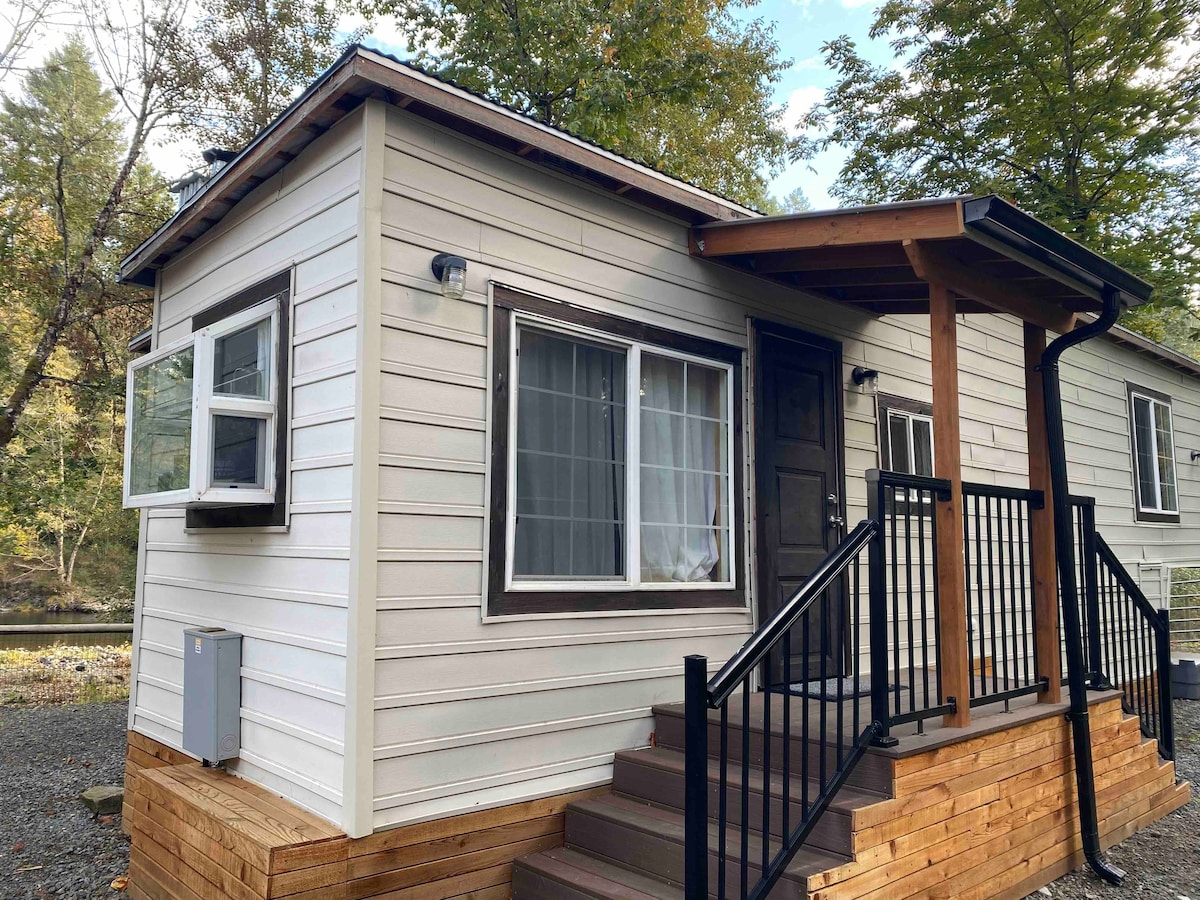 Cozy Tinyhouse