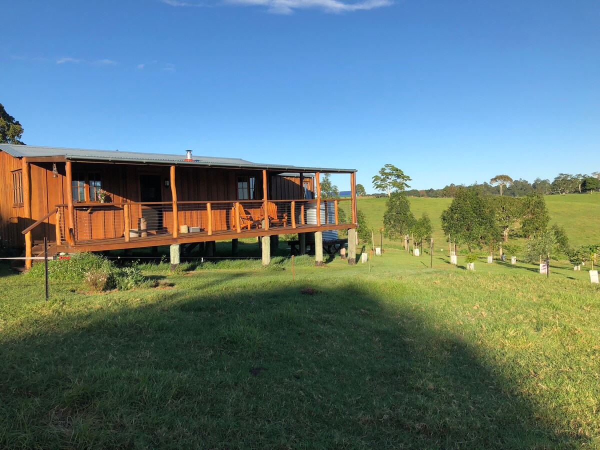 Maleny Clover Cottages (Cottage One)