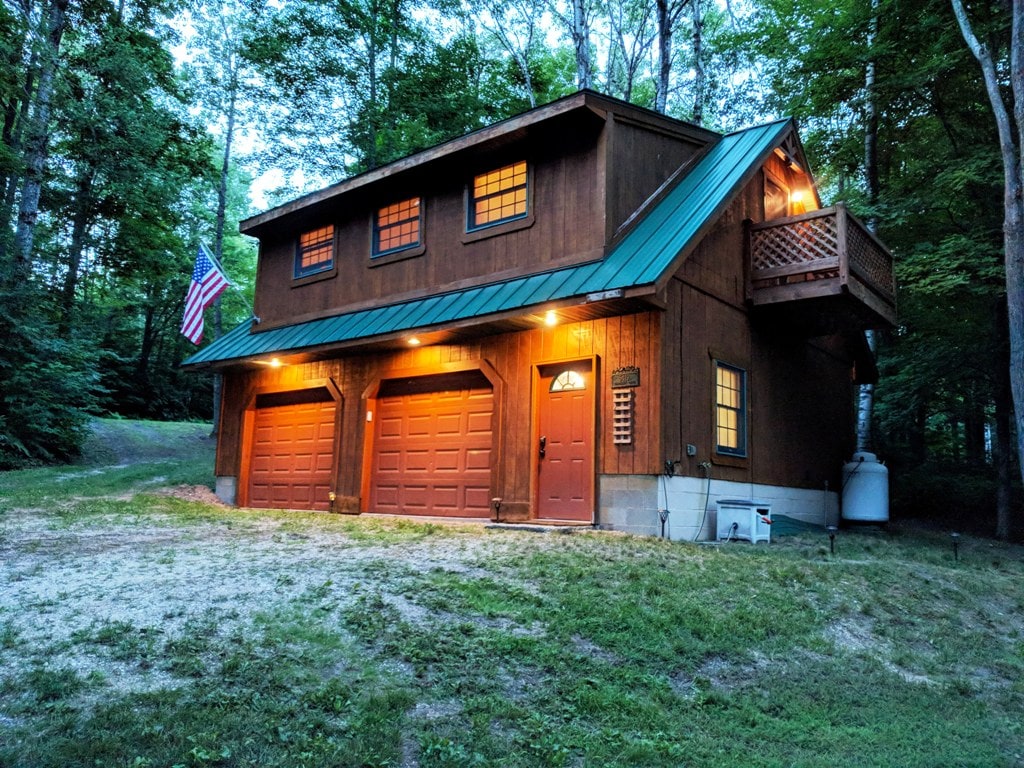 Cozy Lake House