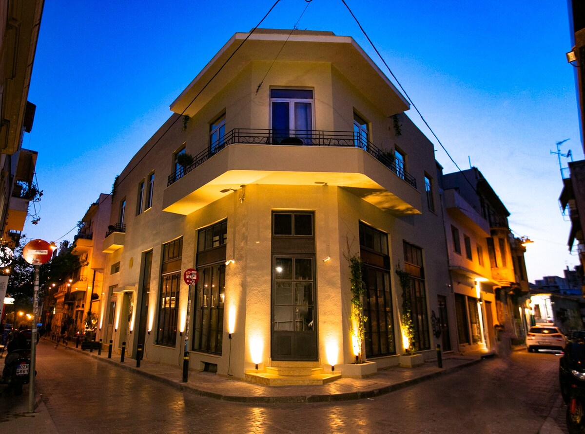 BoHo Boutique Hotel Near Acropolis | Ederlezi Luna