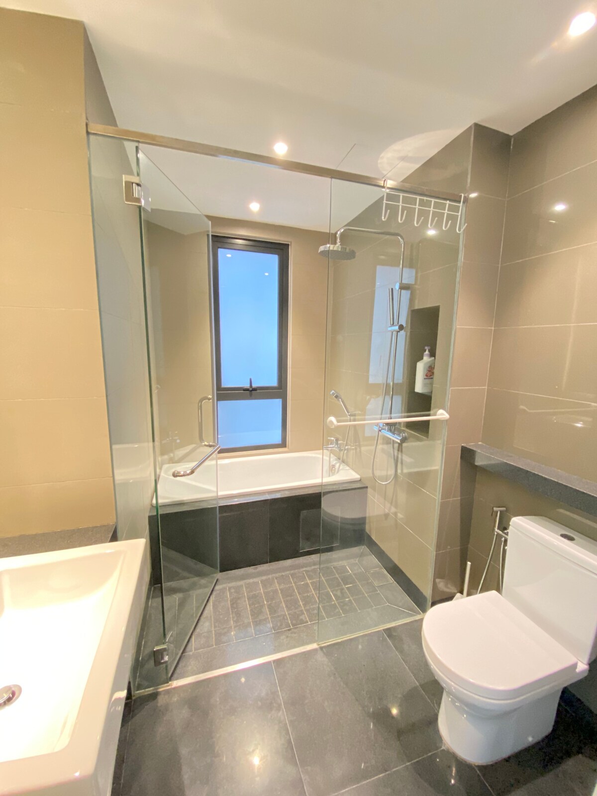 HOMELiVE V205 @ VlSTA GENTlNG 2BR| Bathtub| WiFi