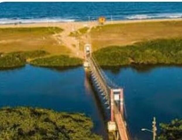 Barra do Itapocu的民宿