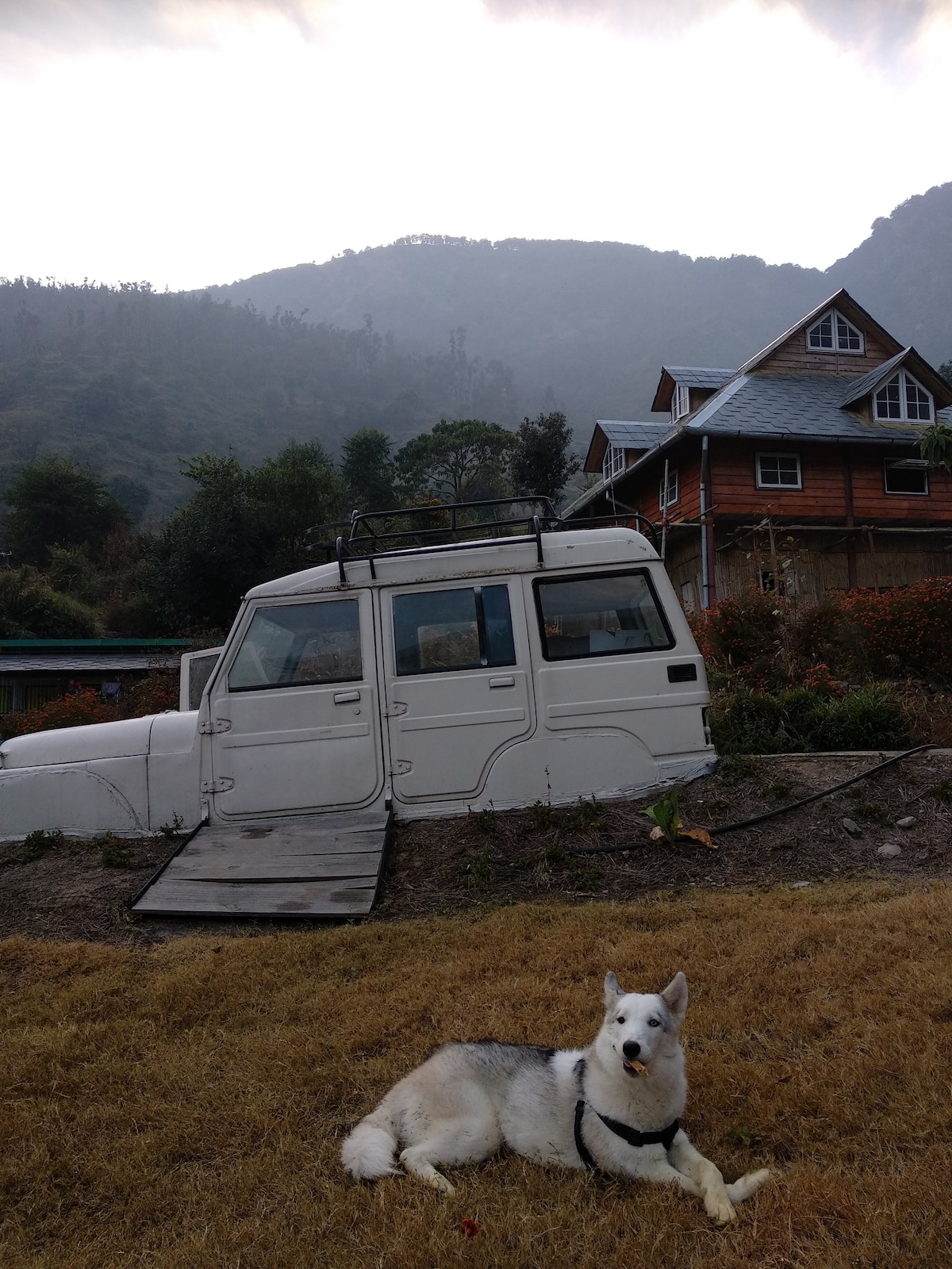 Artistic Earthen Home near Stream w/ Mountain View