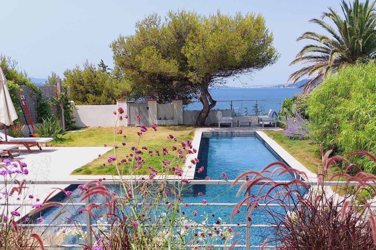 Villa de charme accès mer et piscine