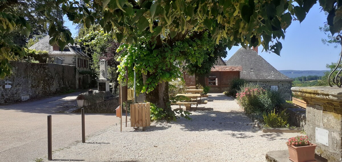 Une Tiny House en Vallée de la Dordogne