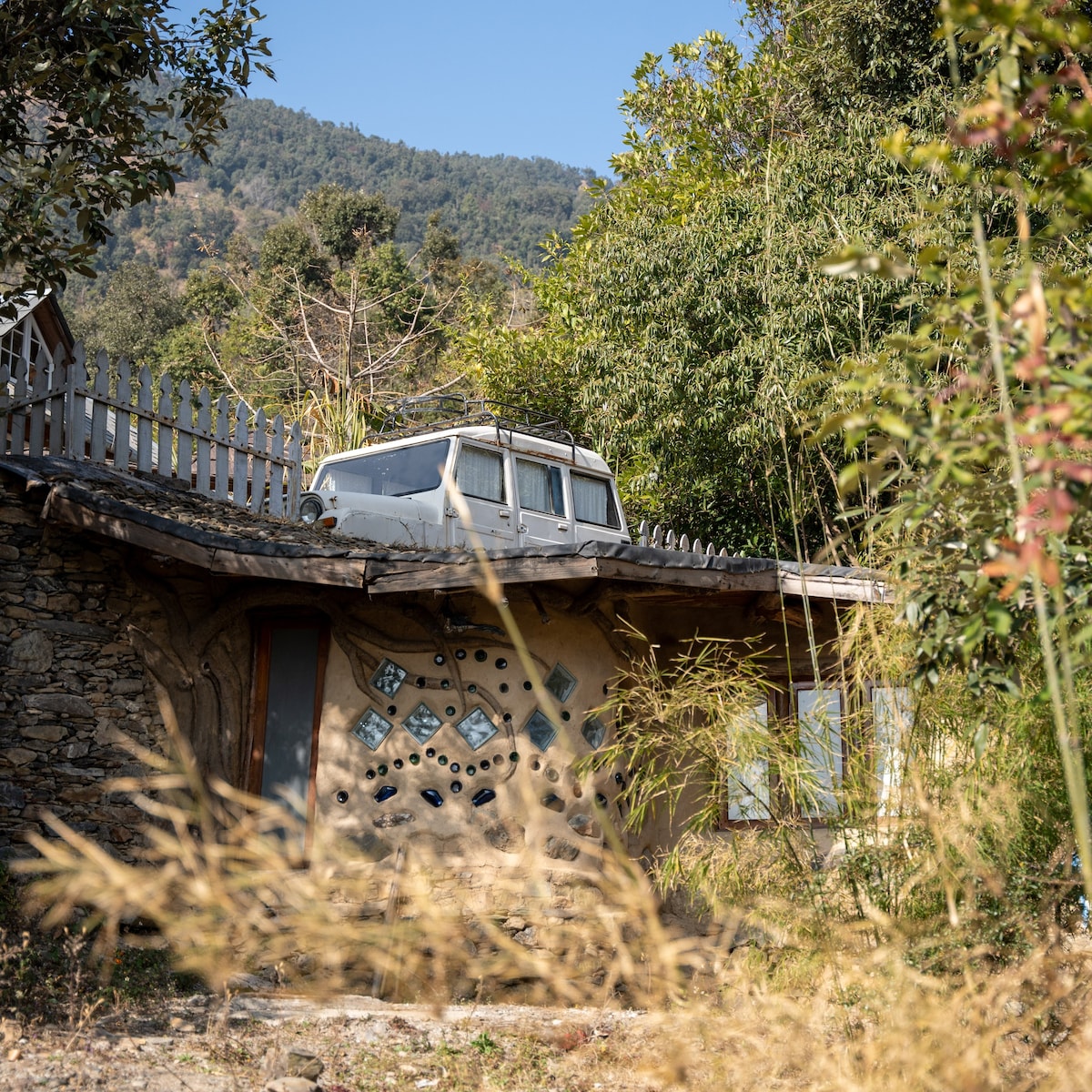 Artistic Earthen Home near Stream w/ Mountain View