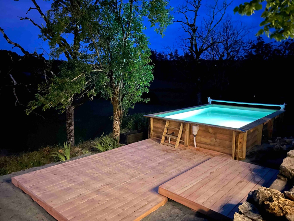 La maison de Mathé, jaccuzi et piscine privés