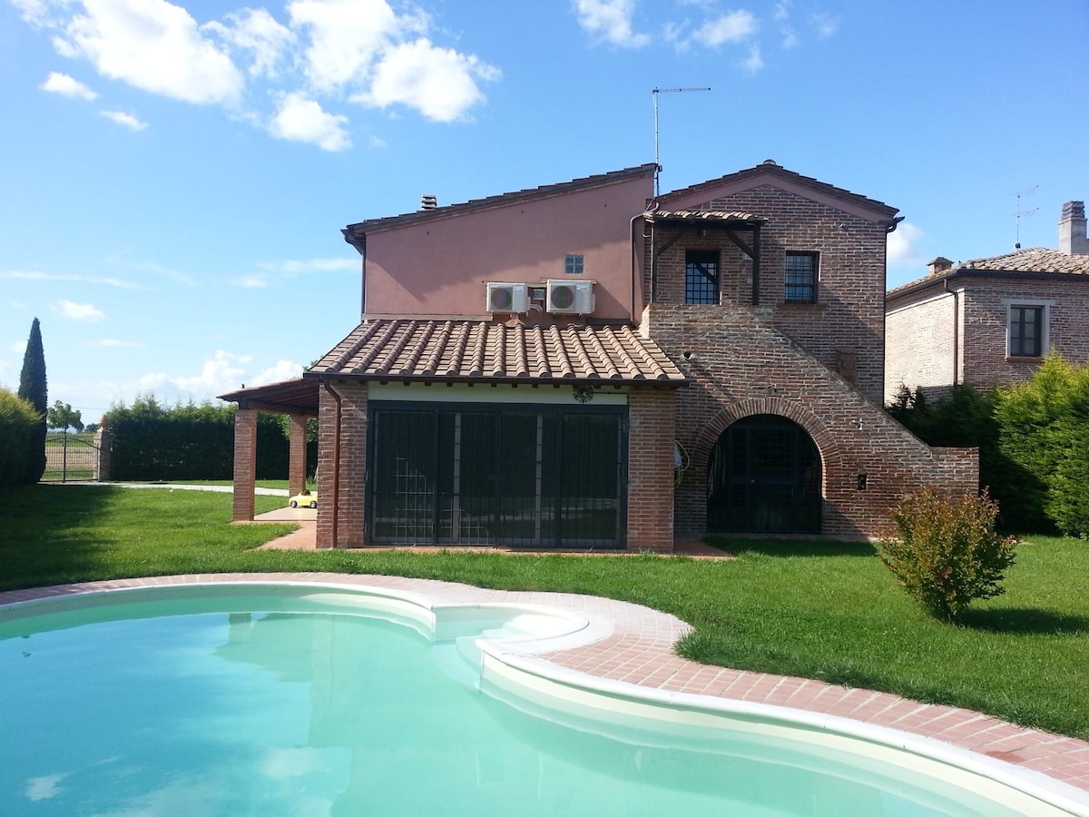 Tuscany Villa Girasole