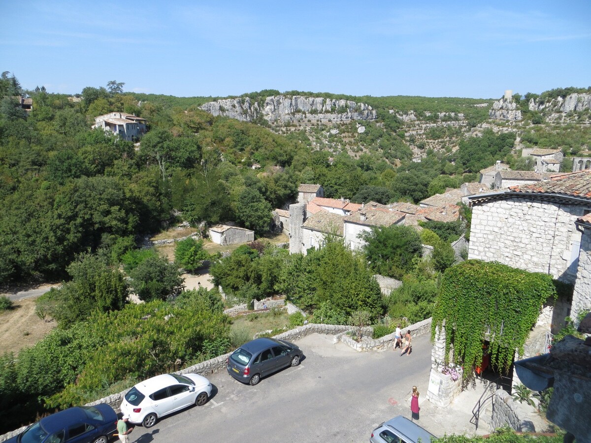 Duplex 38平方米中世纪村庄， Gorges Ardèche