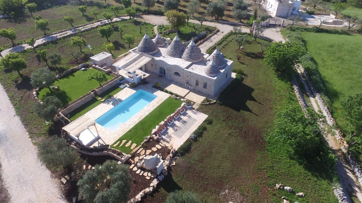 TRULLI GIANPAOLO Amazing Luxury Villa