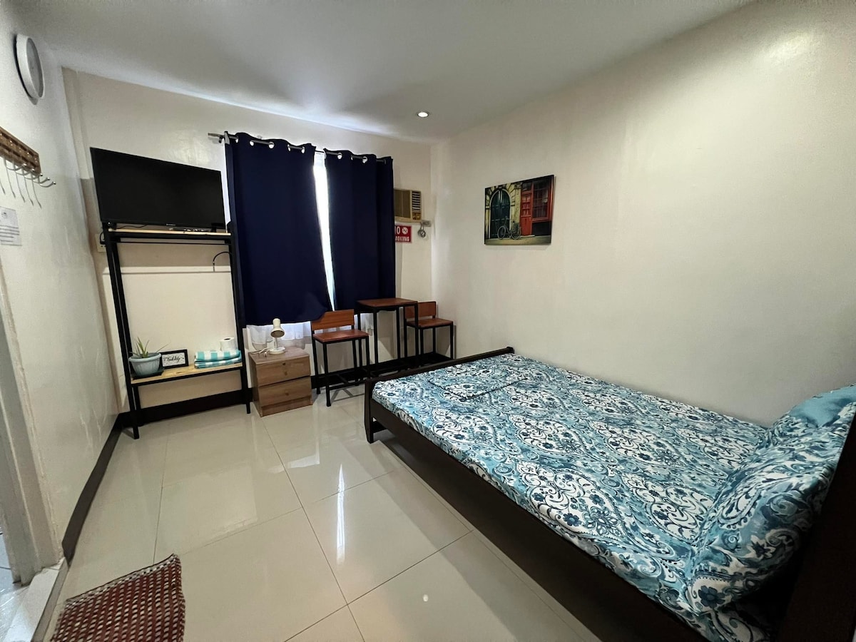 P1499 ，情侣房（ 203 ） Macasil Suites ， San Remigio