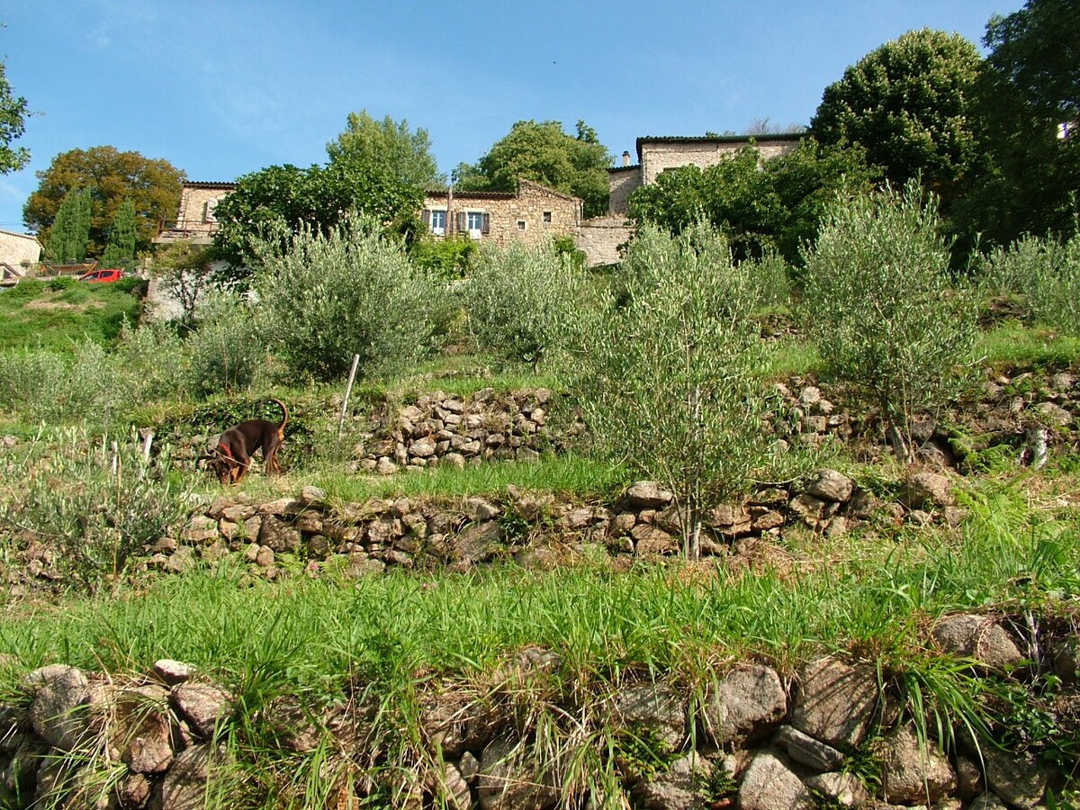 Beautiful retreat in the heart of the ardeche