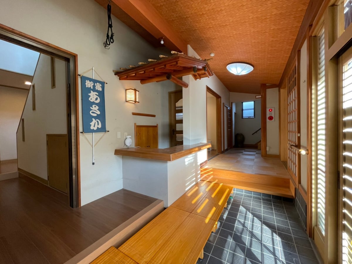 您可以独享露天浴缸和源泉！「Onjuku Asaka」私人日式旅馆最多可入住29人
